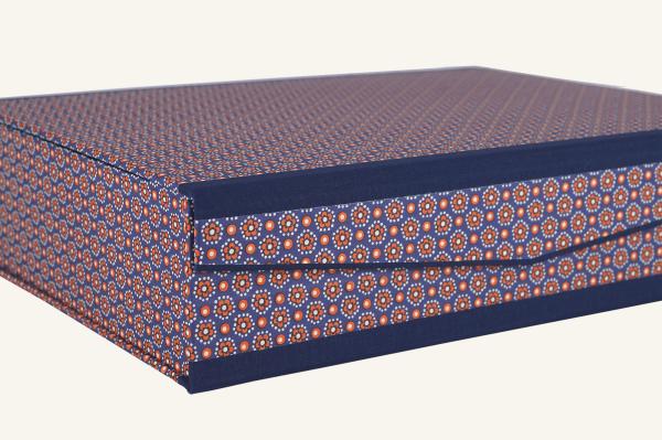 Schachtel "Korbi", Schachtel blau orange